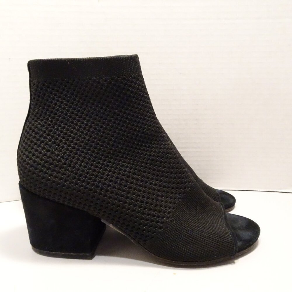 Eileen Fisher Black Mesh Knit Ankle Boots Sz 7.5 Peep Toe Chunky Heel